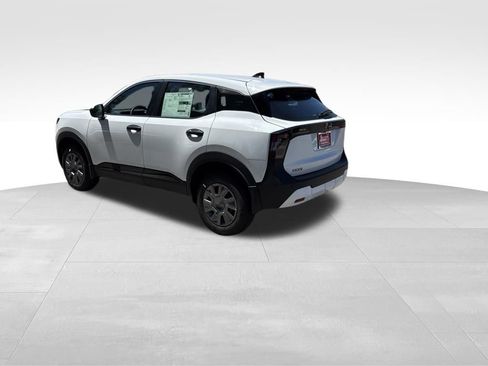 New 2026 Nissan Kicks S w/ Charging Package FWD image 2