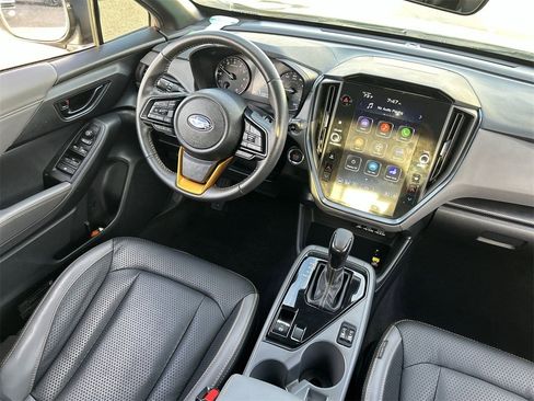 Certified 2024 Subaru Crosstrek 2.5i Wilderness w/ Crosstrek Mirror Package image 11