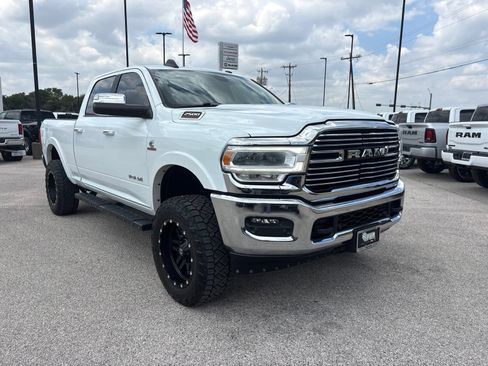 Used 2022 RAM 2500 Laramie AWD/4WD image 8