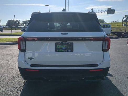 New 2025 Ford Explorer ST-Line image 6