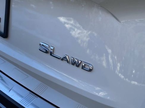 Used 2023 Nissan Rogue SL AWD/4WD image 31