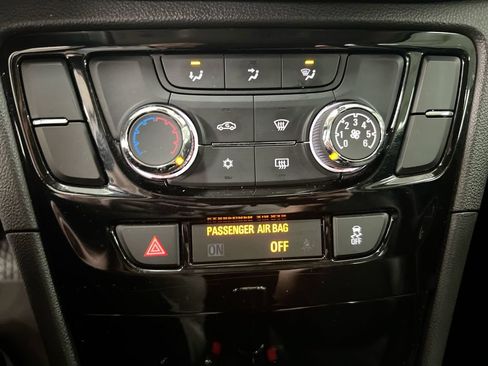 Used 2018 Buick Encore Preferred FWD image 15