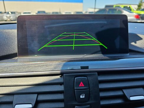 Used 2017 BMW 330i xDrive Sedan image 26