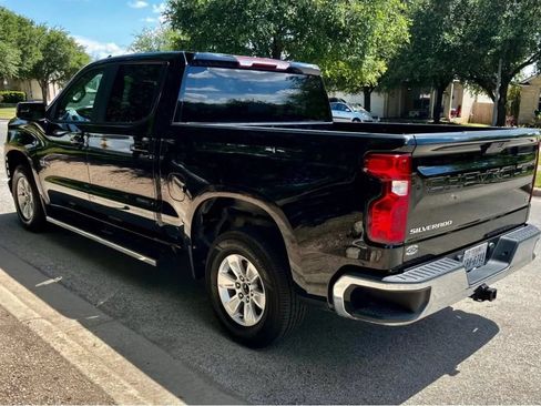 Used 2021 Chevrolet Silverado 1500 LT RWD image 6