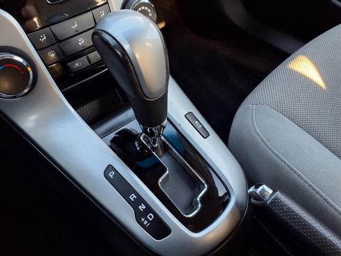 Used 2013 Chevrolet Cruze LT w/ RS Package image 23