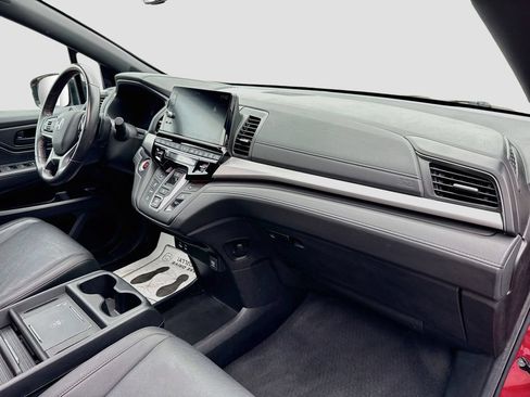Used 2025 Honda Odyssey Sport-L image 28