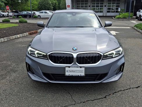 Used 2024 BMW 330i xDrive Sedan w/ Convenience Package AWD/4WD image 2