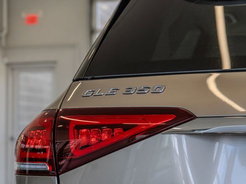 Certified 2022 Mercedes-Benz GLE 350 4MATIC image 22