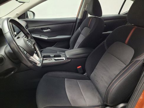Used 2022 Nissan Sentra SR w/ Electronics Package FWD image 17