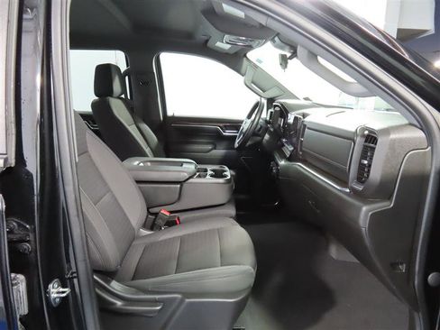 Used 2023 Chevrolet Silverado 1500 LT w/ Protection Package image 33