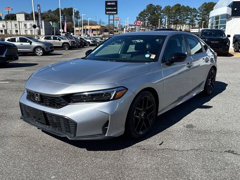 Used 2025 Honda Civic Sport image 3