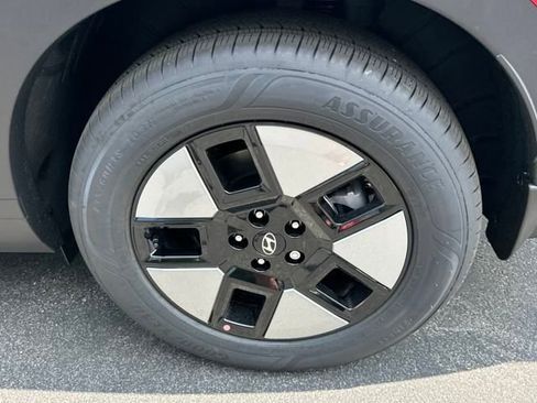 New 2026 Hyundai Santa Fe SEL AWD/4WD image 36