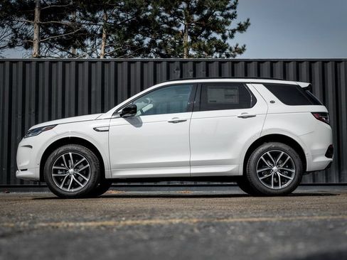 Used 2025 Land Rover Discovery Sport S AWD/4WD image 3
