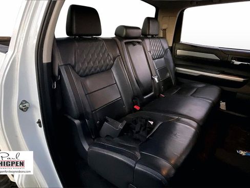 Used 2014 Toyota Tundra 4x4 CrewMax image 27