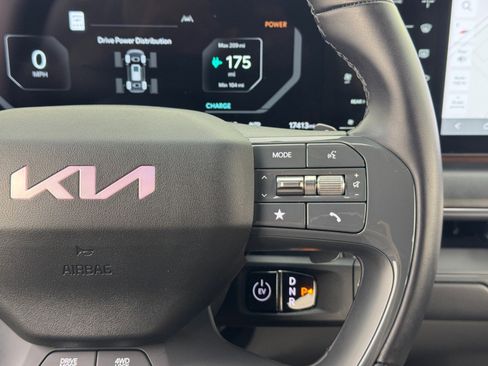 Used 2024 Kia EV9 GT-Line image 23