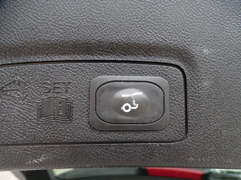 Used 2019 Lincoln MKC AWD Select w/ Select Plus Package image 40