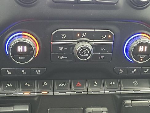 Used 2019 Chevrolet Silverado 1500 LTZ w/ LTZ Premium Package image 23