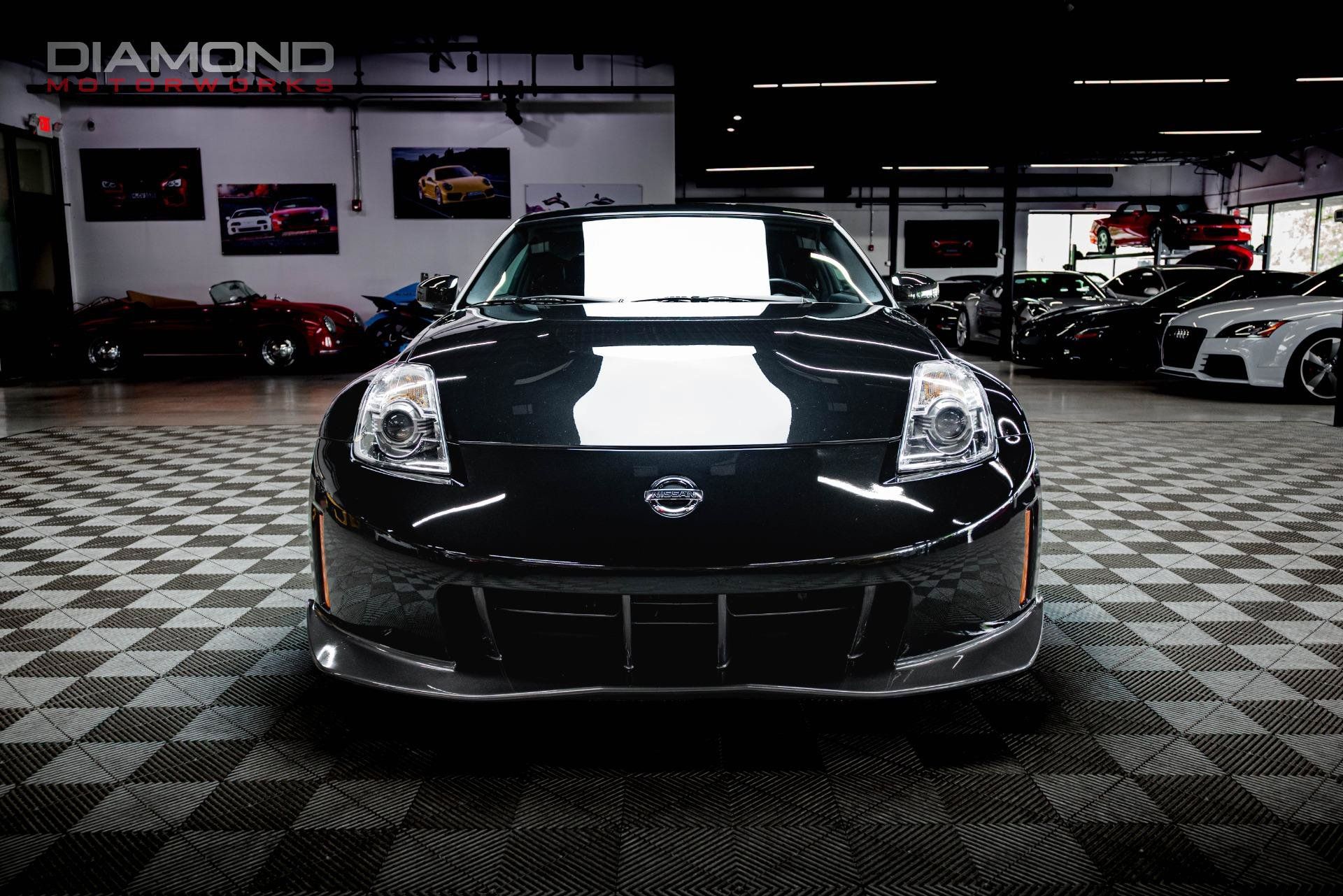 Used 2007 Nissan 350Z NISMO RWD image 18
