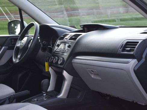 Used 2015 Subaru Forester 2.5i Premium w/ All-Weather Package image 16