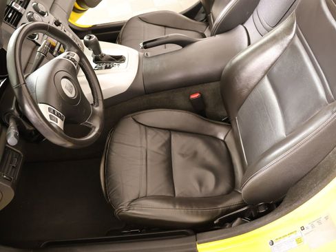 Used 2009 Saturn Sky w/ Premium Trim Package RWD image 9