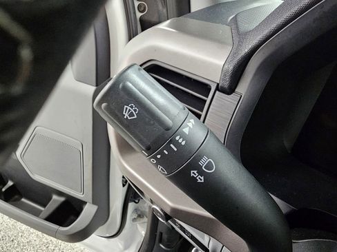 Used 2024 Ford F150 XLT AWD/4WD image 33