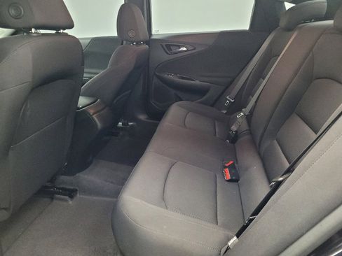 Used 2023 Chevrolet Malibu LS image 18