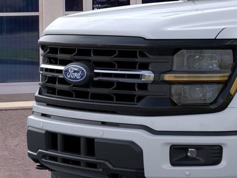 New 2026 Ford F150 XLT w/ Equipment Group 302A MID AWD/4WD image 18