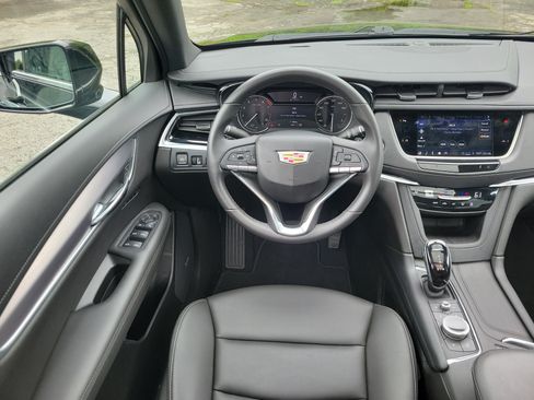 Certified 2024 Cadillac XT6 Luxury AWD/4WD image 20