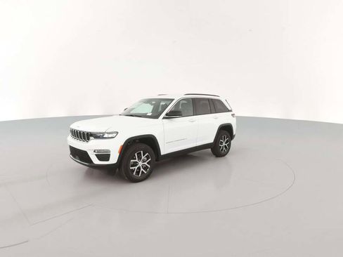 New 2025 Jeep Grand Cherokee Limited image 4