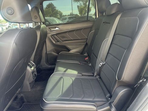 Used 2024 Volkswagen Tiguan SEL R-Line image 10