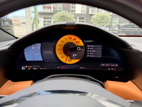 Used 2022 Ferrari Roma RWD image 36