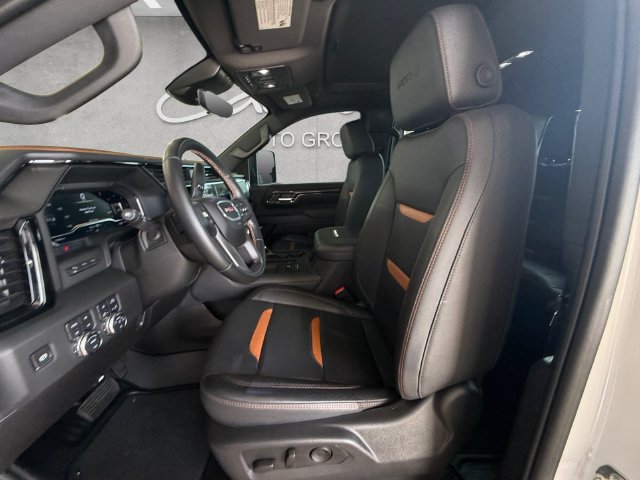 Used 2025 GMC Sierra 2500 AT4 w/ AT4 Premium Plus Package AWD/4WD image 19