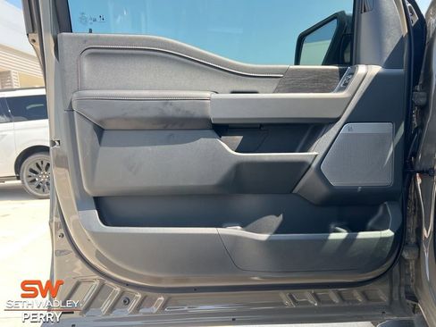 New 2025 Ford F150 Lariat w/ Equipment Group 501A Mid image 19