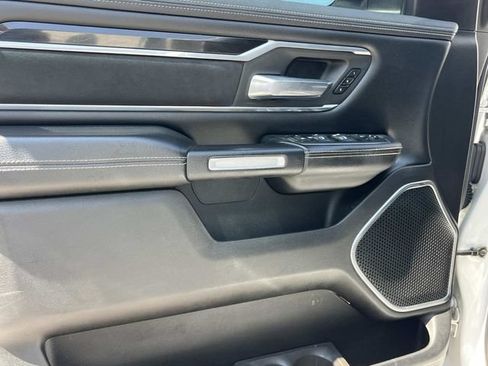 Used 2019 RAM 1500 Laramie w/ Sport Appearance Package AWD/4WD image 31