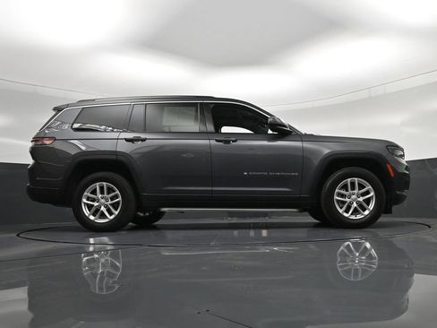 Used 2024 Jeep Grand Cherokee L Laredo RWD image 31