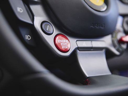 Used 2023 Ferrari F8 Tributo image 54