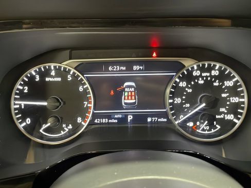 Used 2025 Nissan Pathfinder SV AWD/4WD image 22