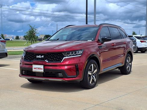 Used 2023 Kia Sorento EX FWD image 4
