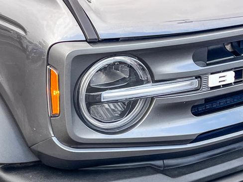 Used 2022 Ford Bronco Big Bend image 7