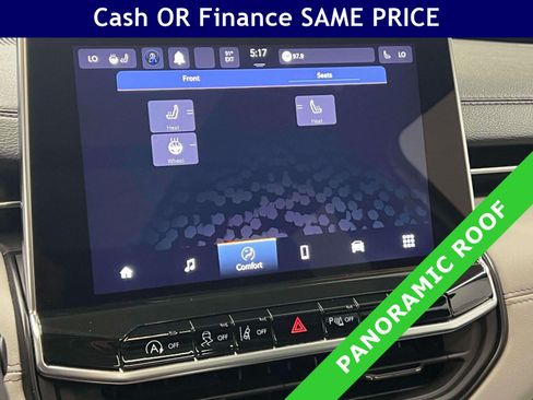 Used 2023 Jeep Compass Limited w/ Sun and Sound Group AWD/4WD image 27