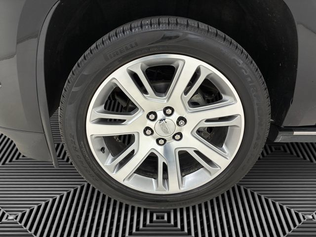 Certified 2019 Cadillac Escalade Premium Luxury AWD/4WD image 9