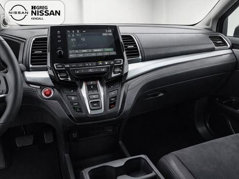 Used 2019 Honda Odyssey EX image 7