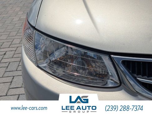 Used 2000 Toyota Solara SLE image 8