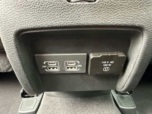 Used 2023 Jeep Cherokee Altitude Lux w/ Lux Elite Package AWD/4WD image 23