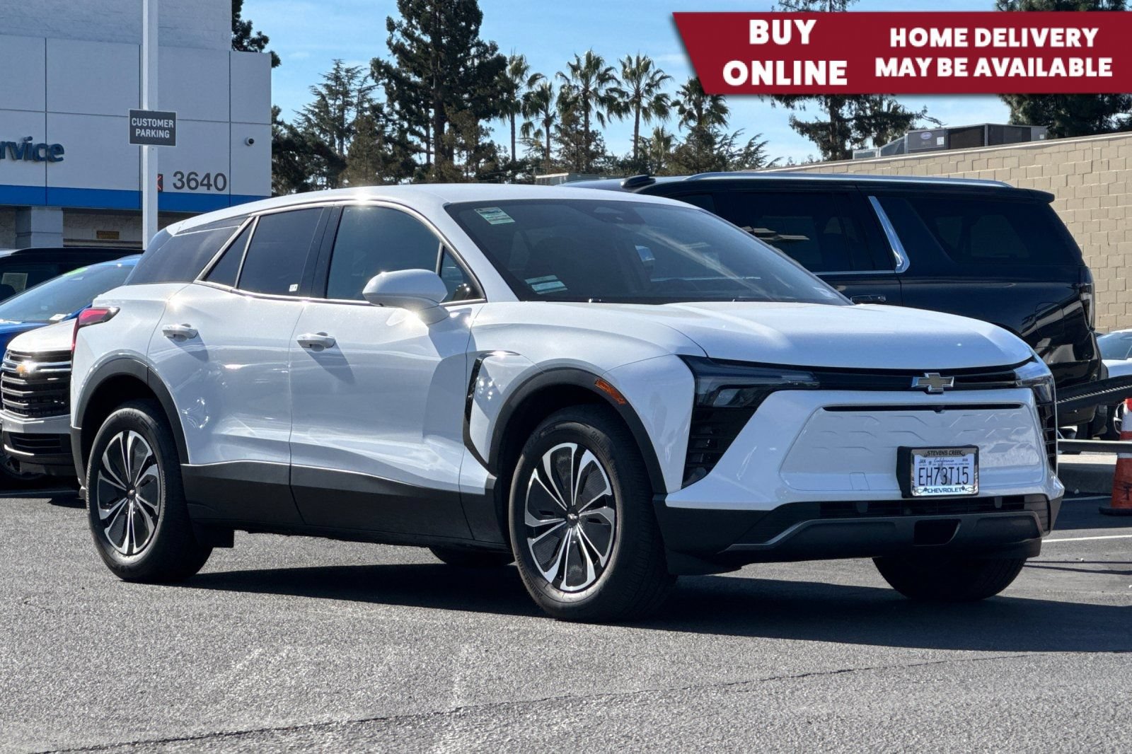 Used 2026 Chevrolet Blazer EV LT FWD image 1