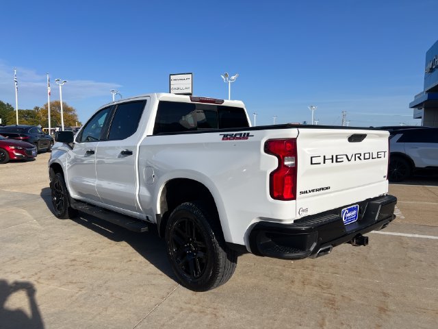Certified 2021 Chevrolet Silverado 1500 LT Trail Boss w/ Convenience Package II AWD/4WD image 3