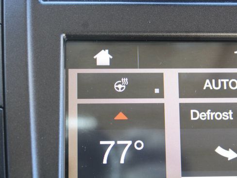 Used 2018 Lincoln MKC Select w/ Select Plus Package image 39