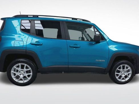 Used 2022 Jeep Renegade Latitude image 24