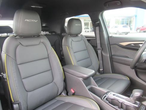 New 2025 Chevrolet TrailBlazer ACTIV w/ Convenience Package image 9