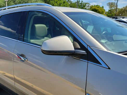 Used 2016 Cadillac SRX Luxury w/ Driver Awareness Package image 8